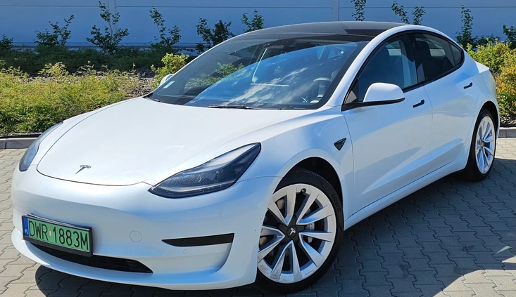 Tesla Model 3 cena 161800 przebieg: 27259, rok produkcji 2022 z Łęczyca małe 301